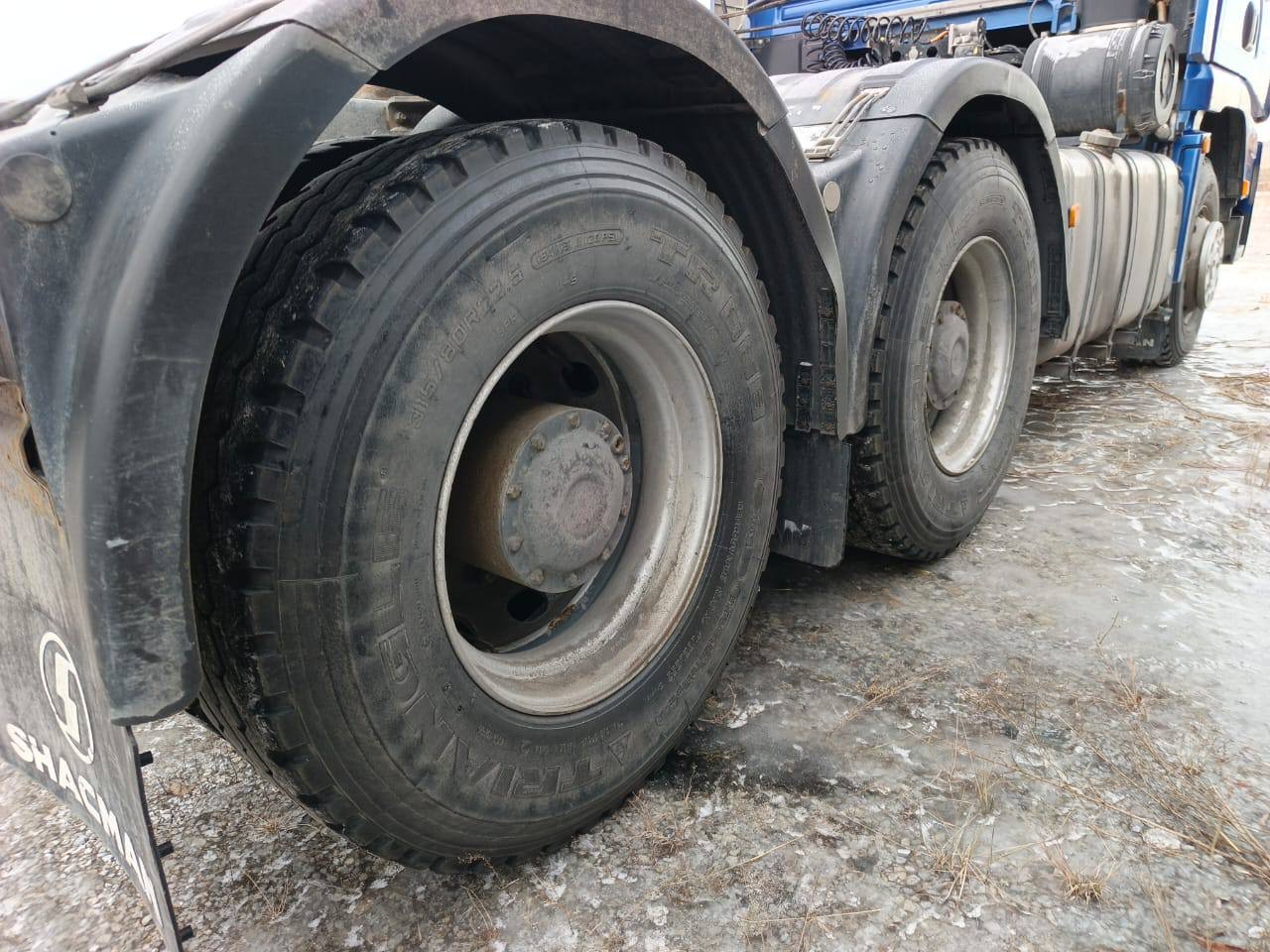 Shacman (Shaanxi) SX* 6x4 Седельный тягач 2022 г. - фото 14