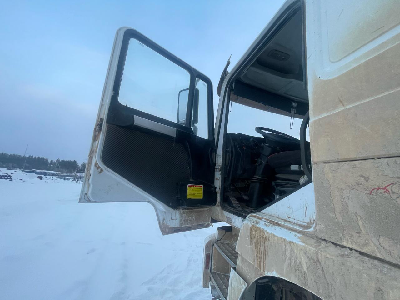 Shacman (Shaanxi) SX* 6x6 Самосвал 2022 г. - фото 10