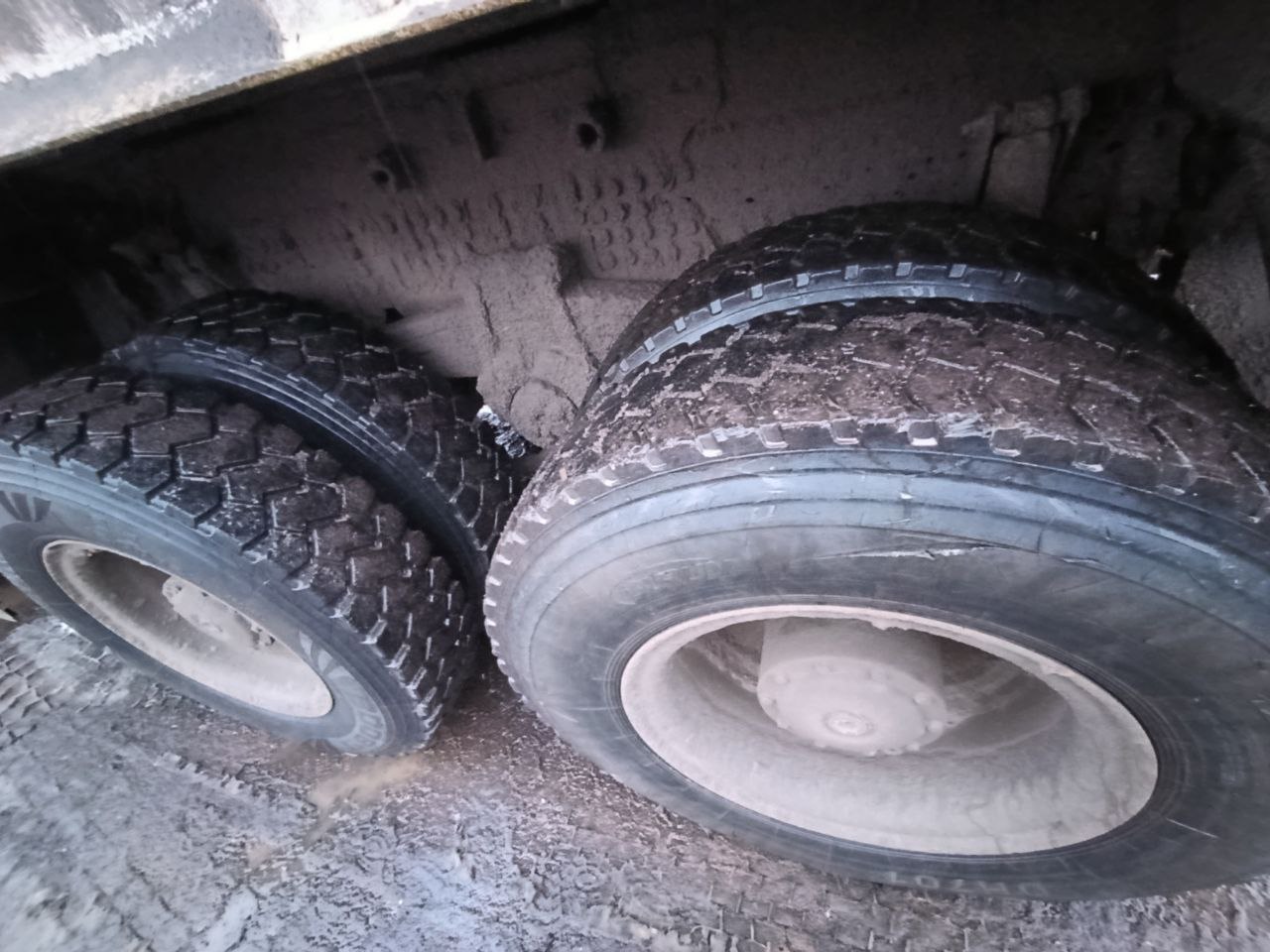 Mercedes-Benz Arocs 8x8 Самосвал 2021 г. - фото 14