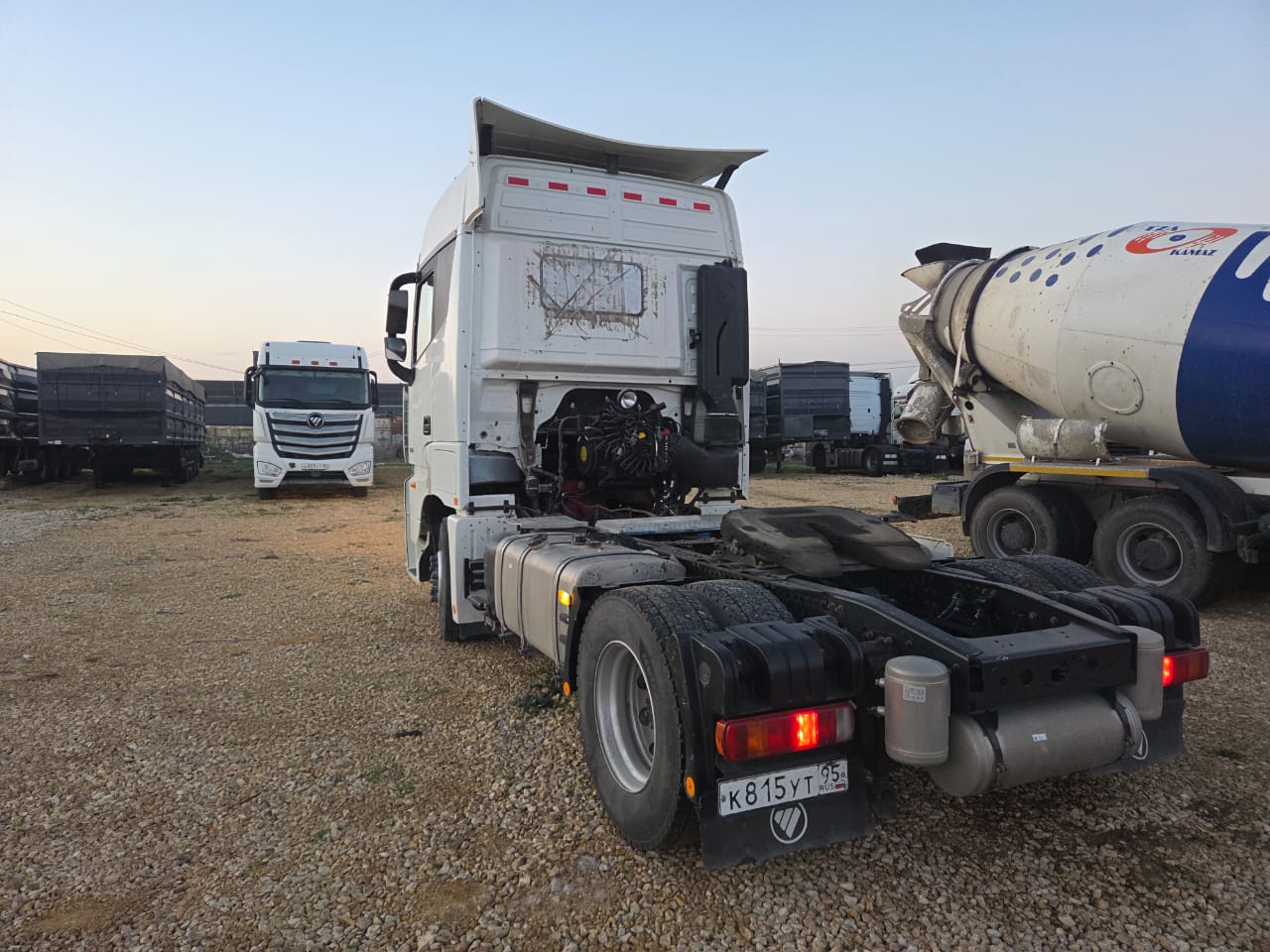 Foton AUMAN 4x2 Седельный тягач 2023 г. - фото 7