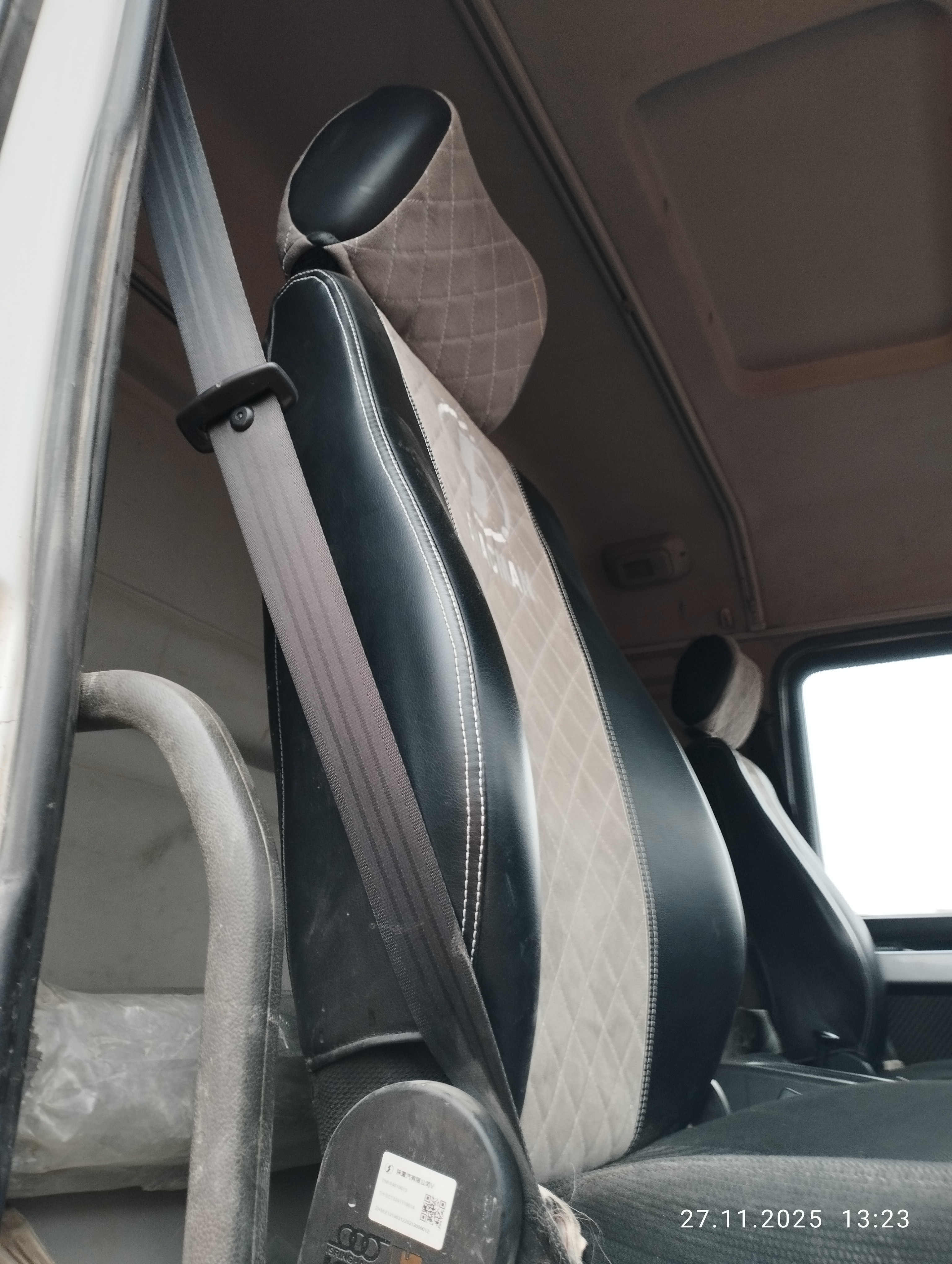 Shacman (Shaanxi) SX* 6x4 Самосвал 2022 г. - фото 11