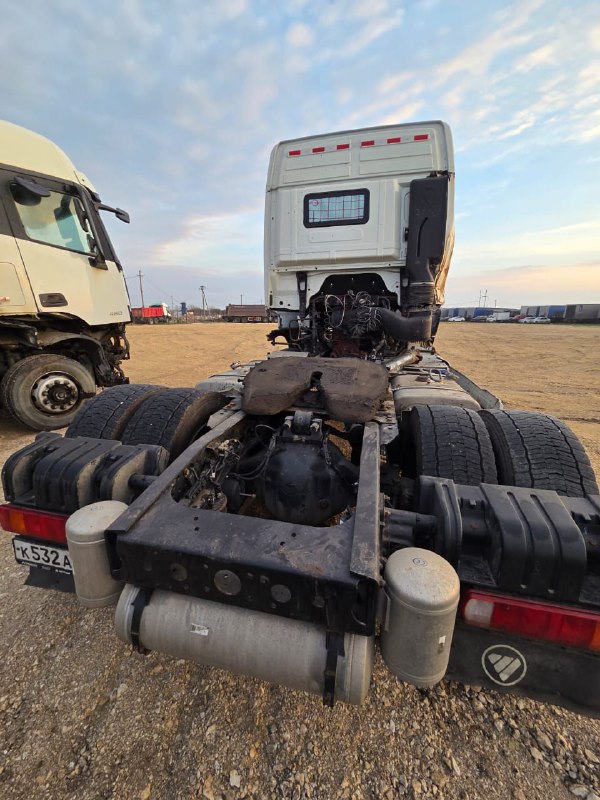 Foton AUMAN 4x2 Седельный тягач 2023 г. - фото 7