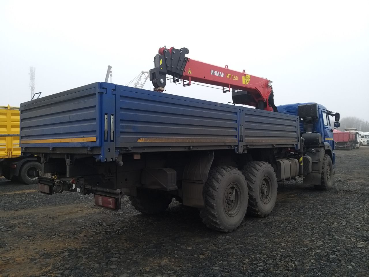 КамАЗ 43118 6x6 Бортовой с КМУ 2024 г. - фото 6