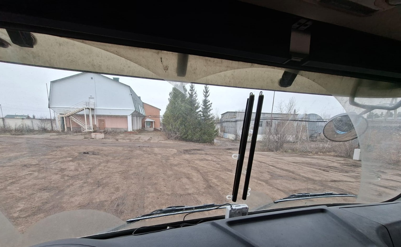 Shacman (Shaanxi) SX* 6x6 Седельный тягач 2023 г. - фото 7