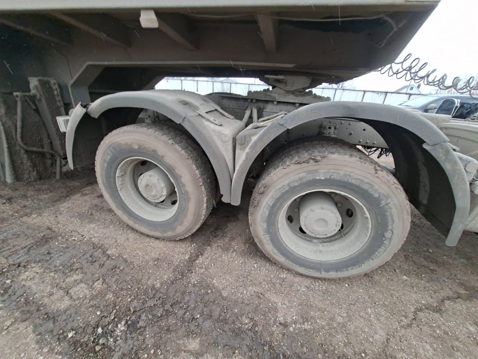 Shacman (Shaanxi) SX* 6x6 Седельный тягач 2023 г. - фото 10