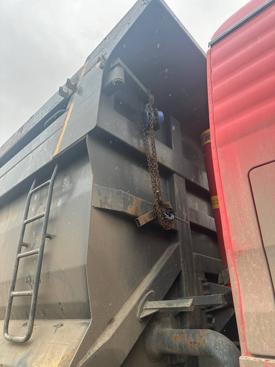 Howo ZZ* 8x4 Самосвал 2023 г. - фото 20