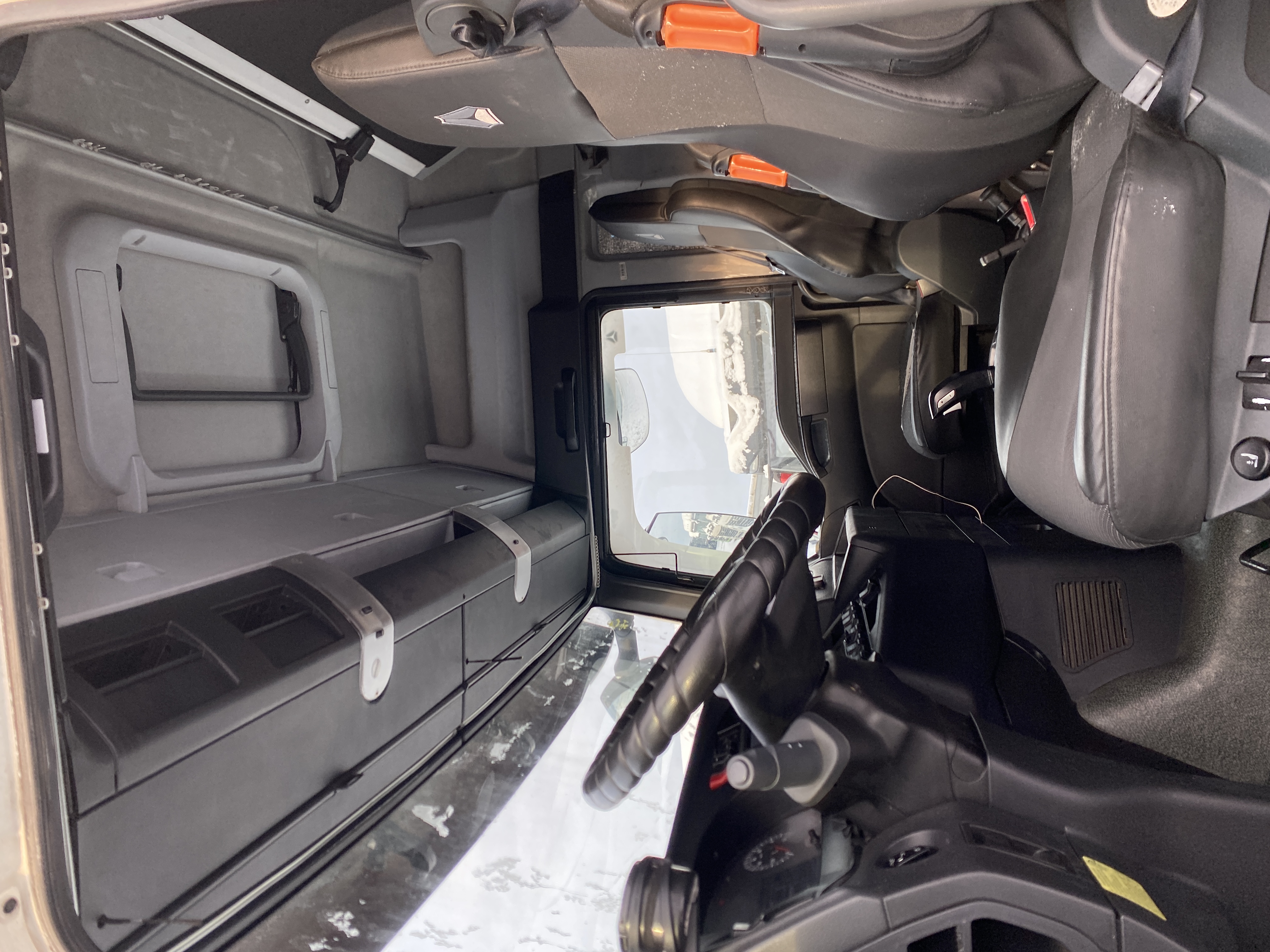 SITRAK C7H 4x2 Седельный тягач 2023 г. - фото 10