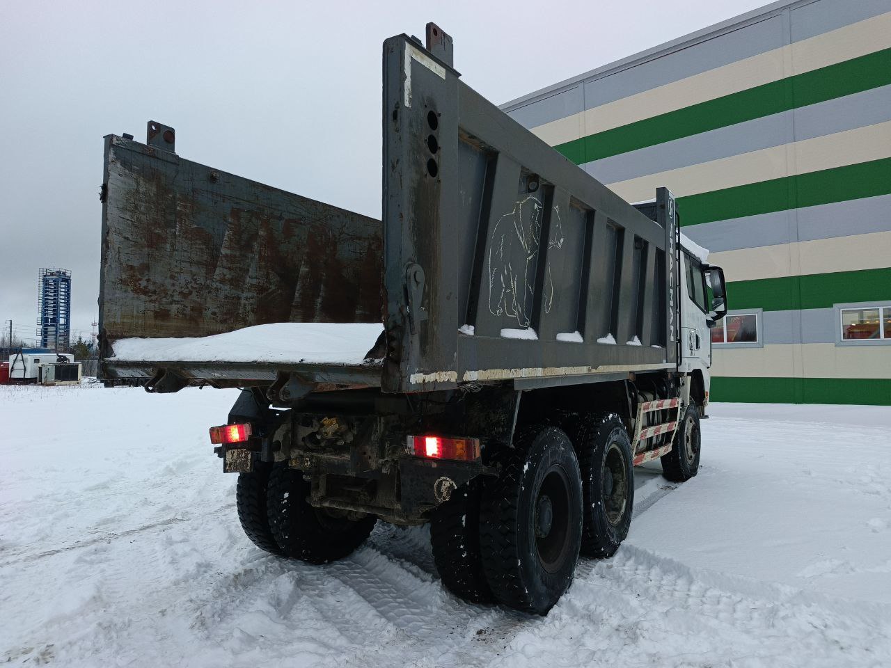 Shacman (Shaanxi) SX* 6x6 Самосвал 2023 г. - фото 6