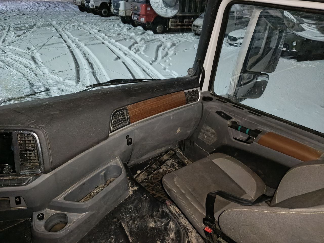 Shacman (Shaanxi) SX* 6x6 Самосвал 2023 г. - фото 12