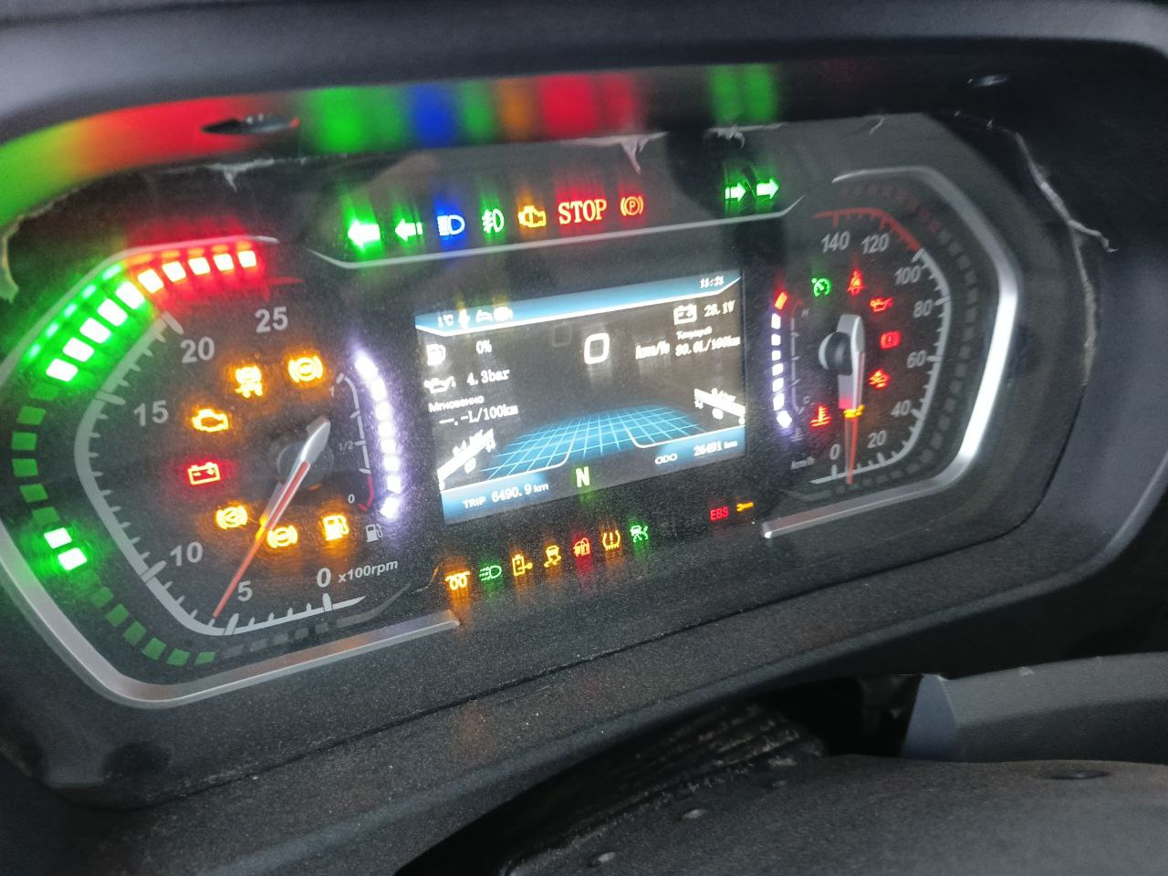 Shacman (Shaanxi) SX* 6x6 Самосвал 2023 г. - фото 16