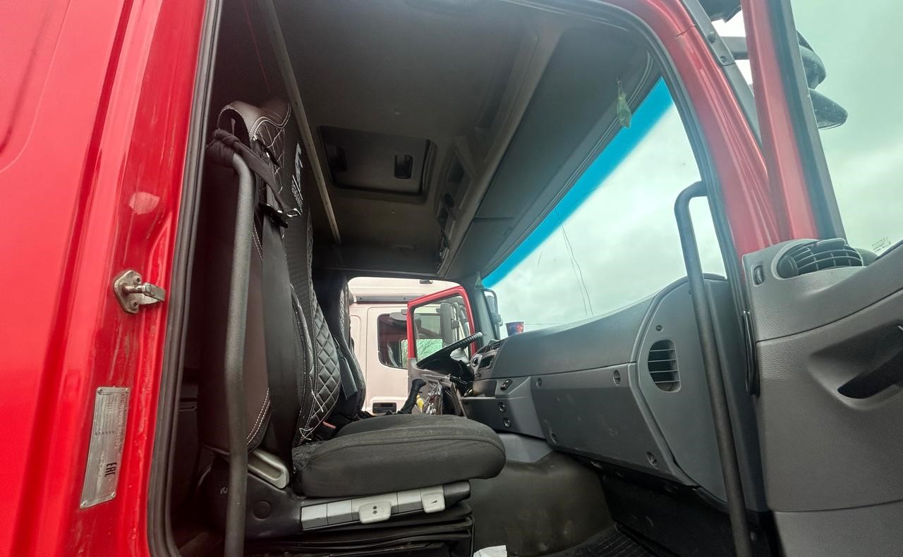 КамАЗ 5490 4x2 Седельный тягач 2020 г. - фото 7