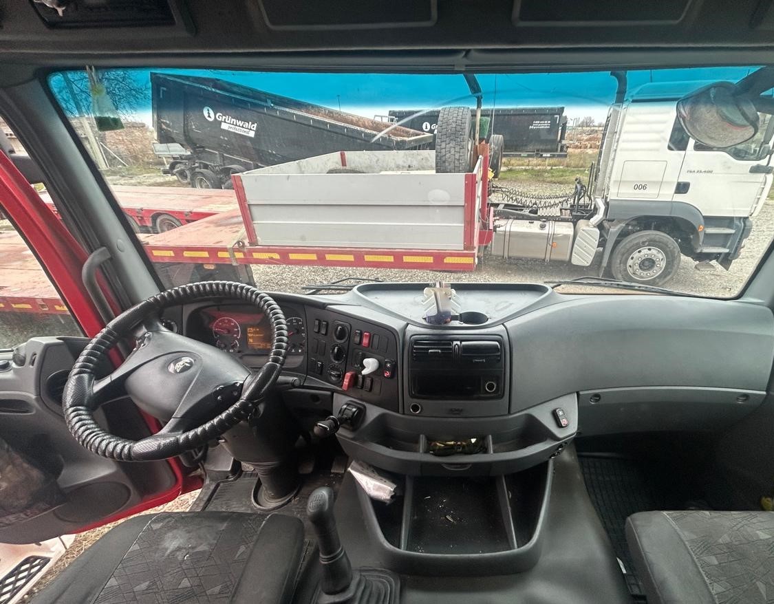 КамАЗ 5490 4x2 Седельный тягач 2020 г. - фото 9