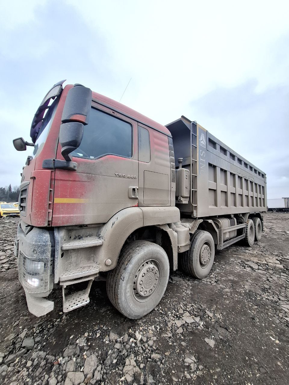 Howo T5G 8x4 Самосвал 2023 г. - фото 3