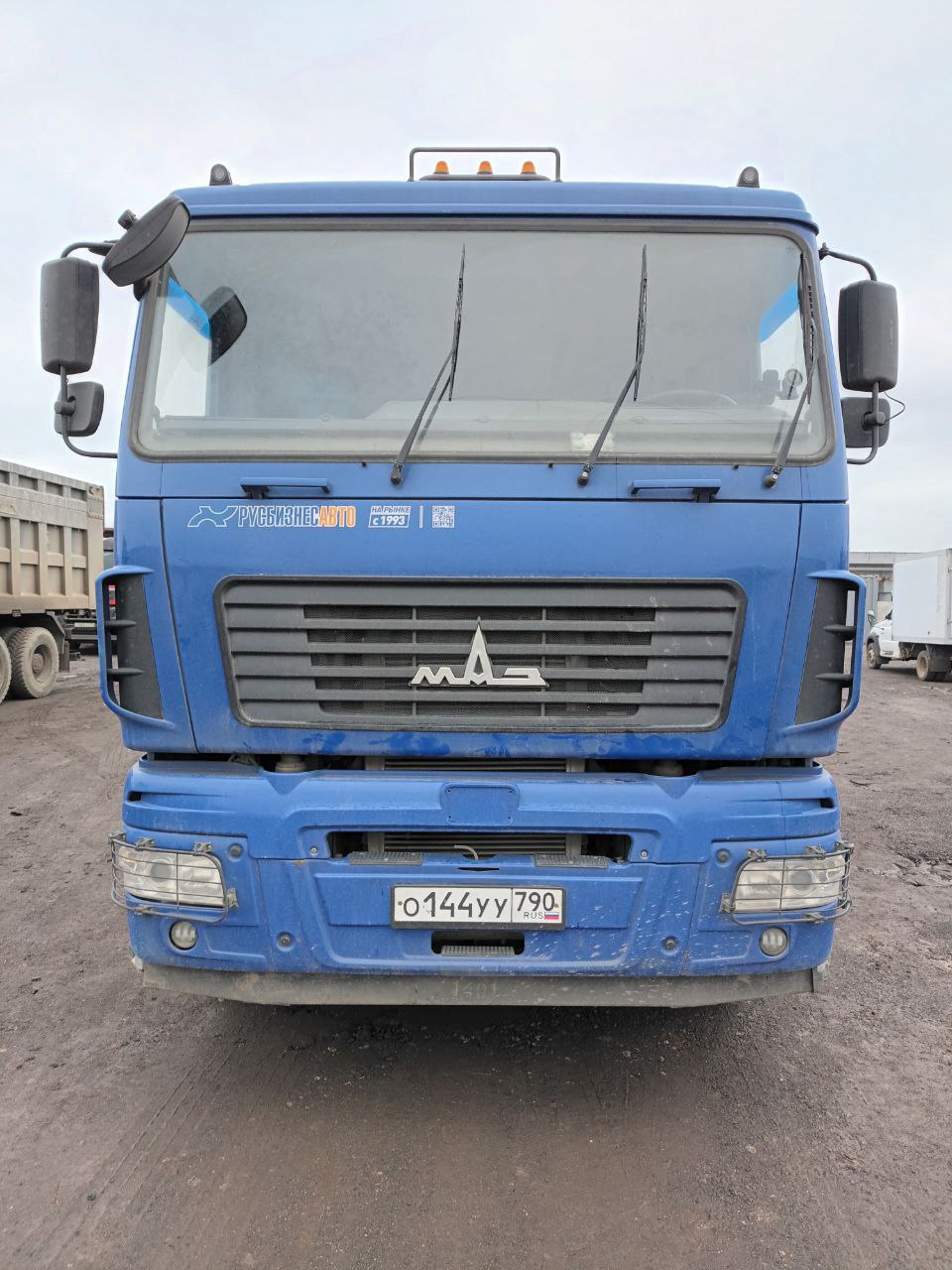 Строительные подъемные машины (СПМ) 7413* на шасси МАЗ 6312 6x4 Бортовой с КМУ_не актуально 2023 г.