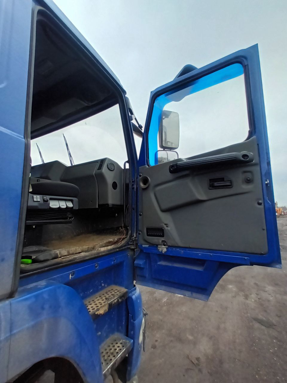 Строительные подъемные машины (СПМ) 7413* на шасси МАЗ 6312 6x4 Бортовой с КМУ_не актуально 2023 г. - фото 7