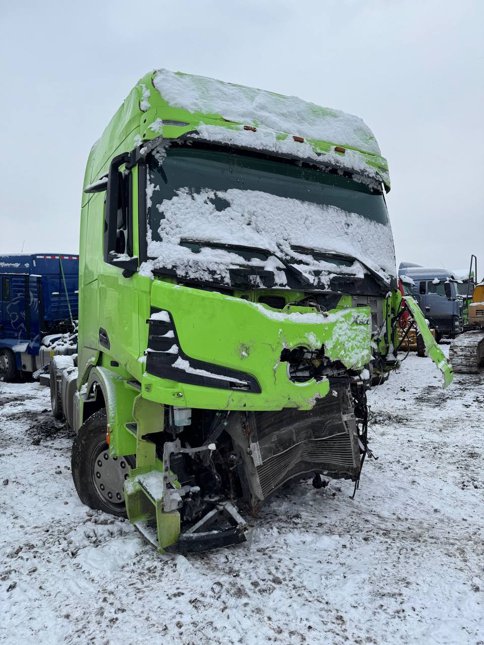 Shacman (Shaanxi) SX* 4x2 Седельный тягач 2023 г.