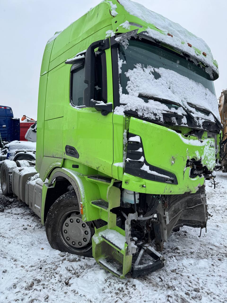 Shacman (Shaanxi) SX* 4x2 Седельный тягач 2023 г. - фото 2