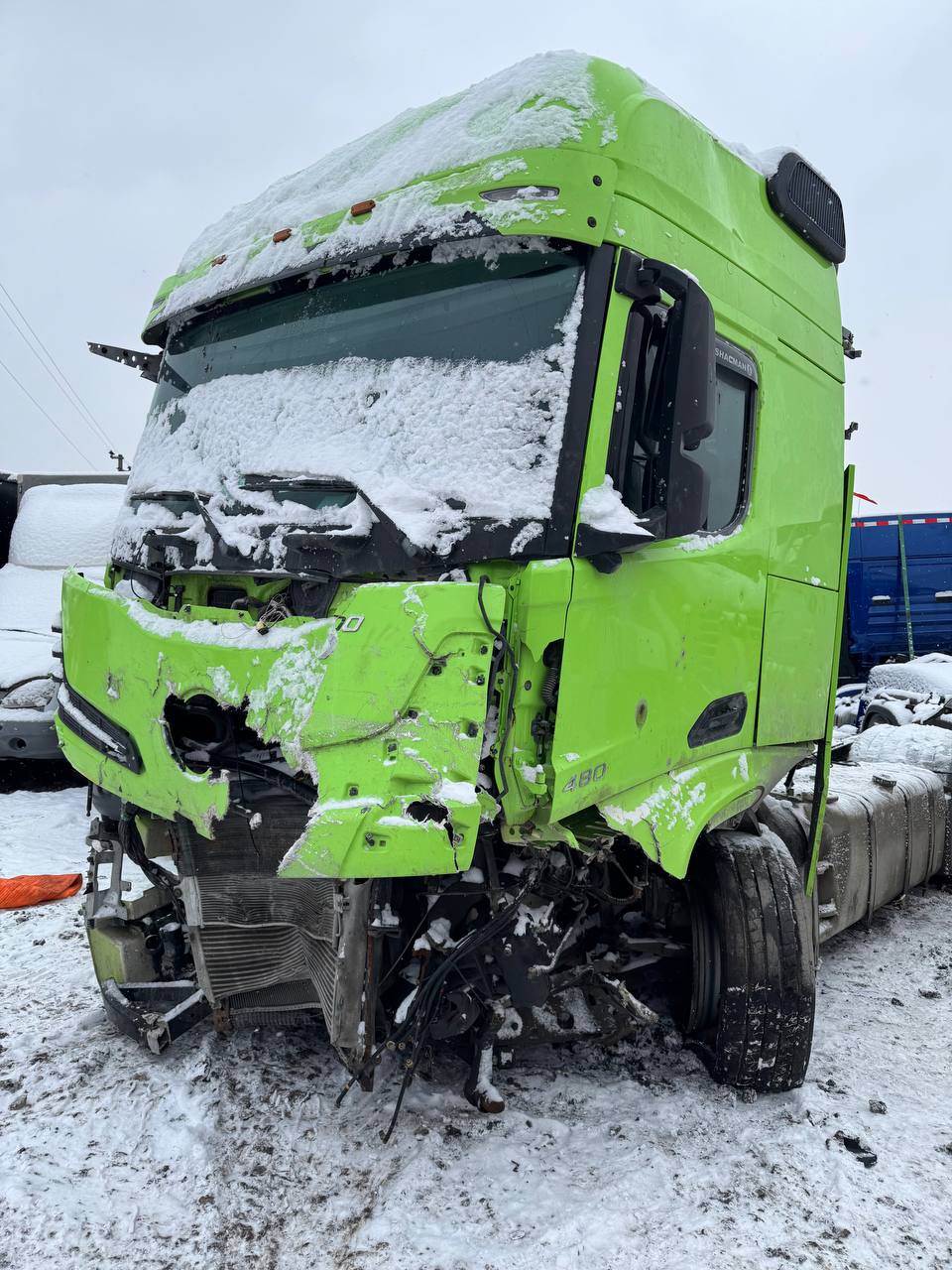 Shacman (Shaanxi) SX* 4x2 Седельный тягач 2023 г. - фото 3