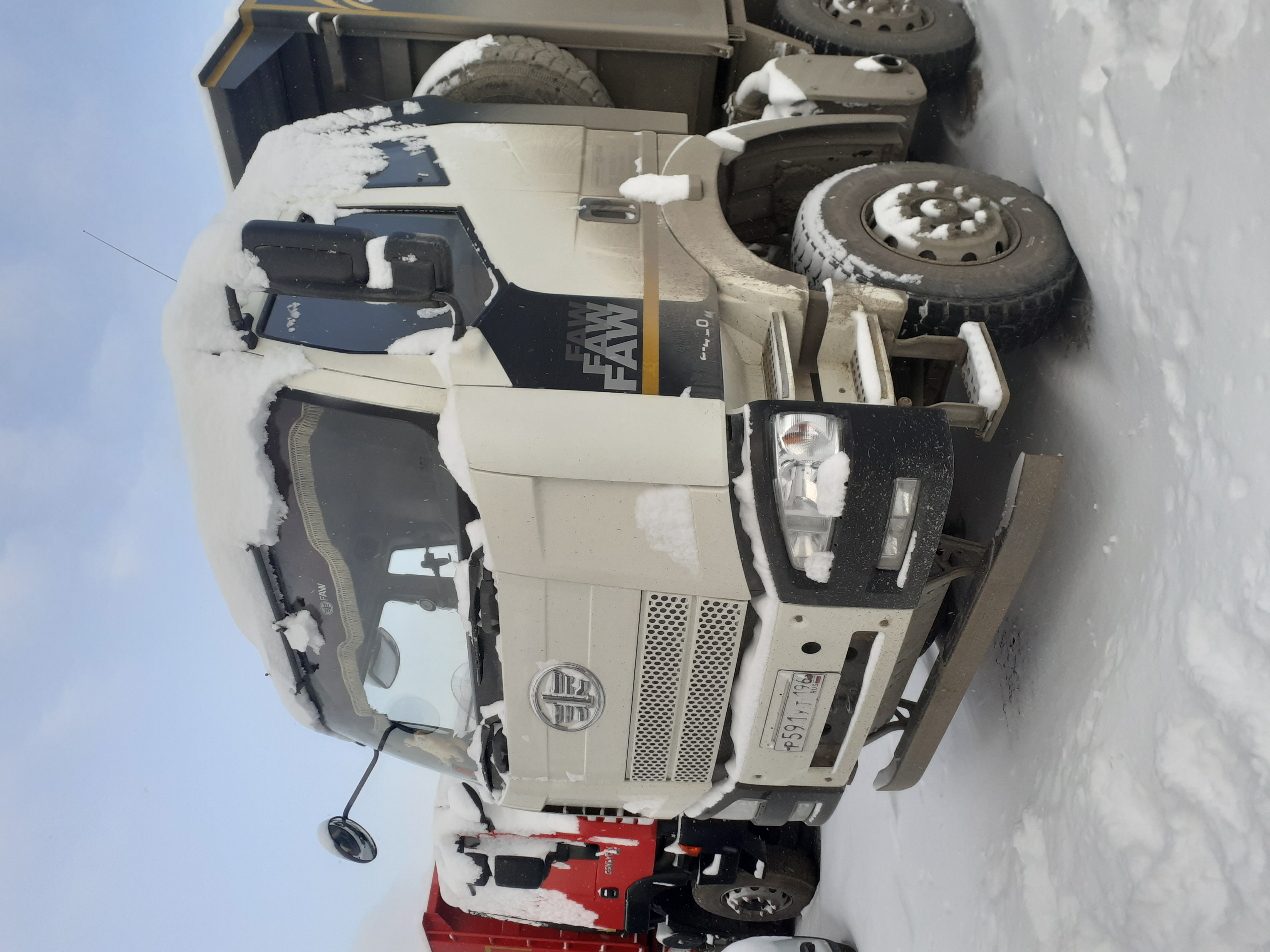 FAW J6 8x4 Самосвал 2022 г. - фото 2