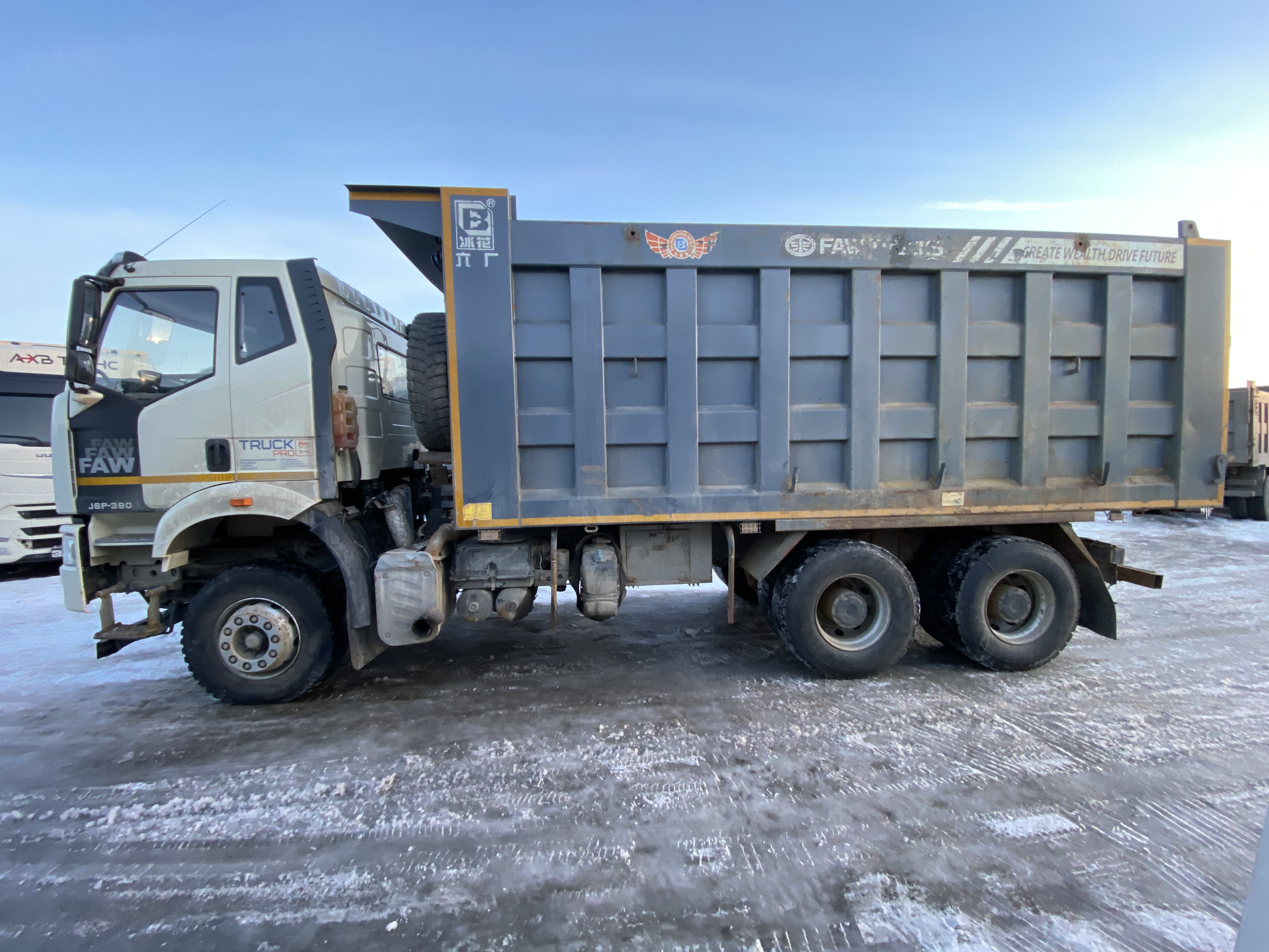 FAW J6 6x4 Самосвал 2023 г. - фото 4