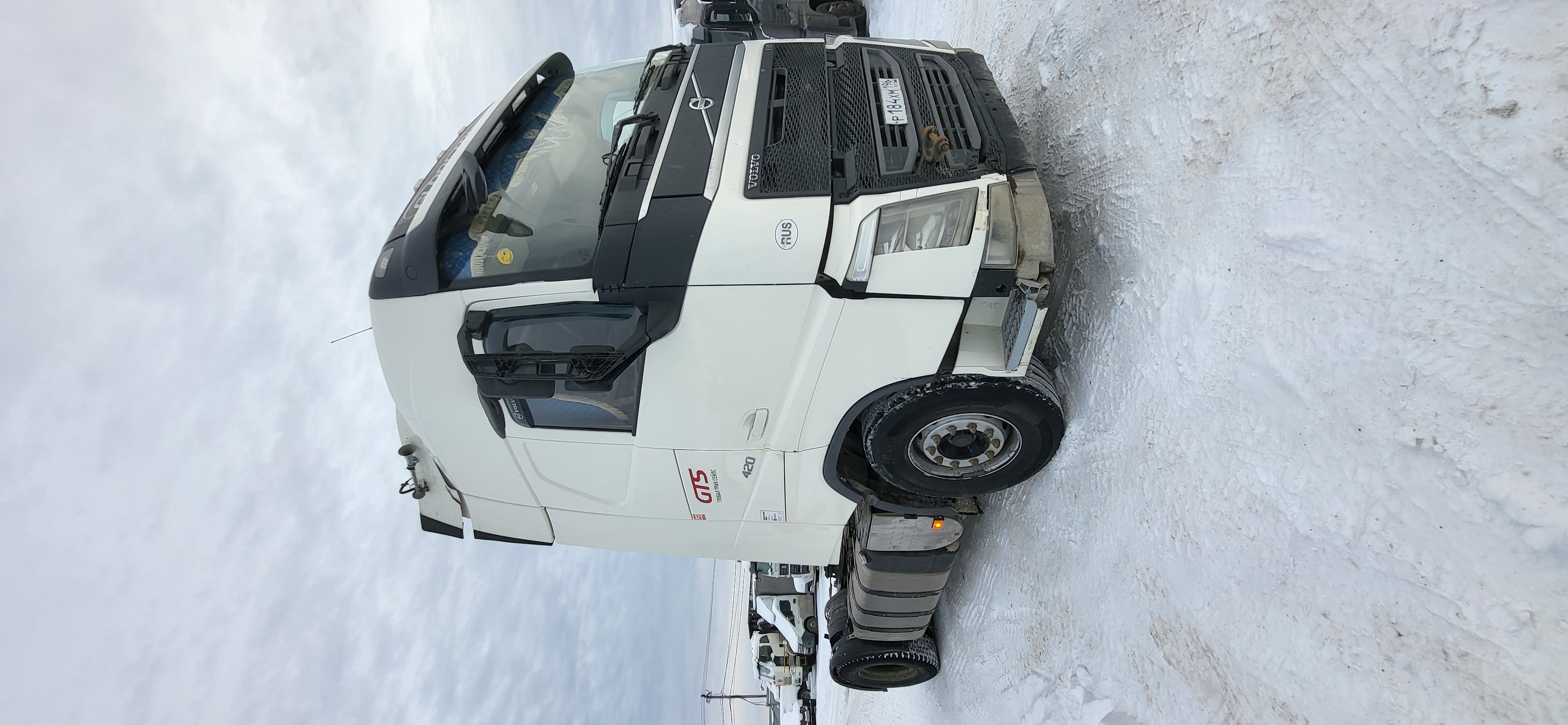 Volvo FH 4x2 Седельный тягач 2017 г. - фото 2
