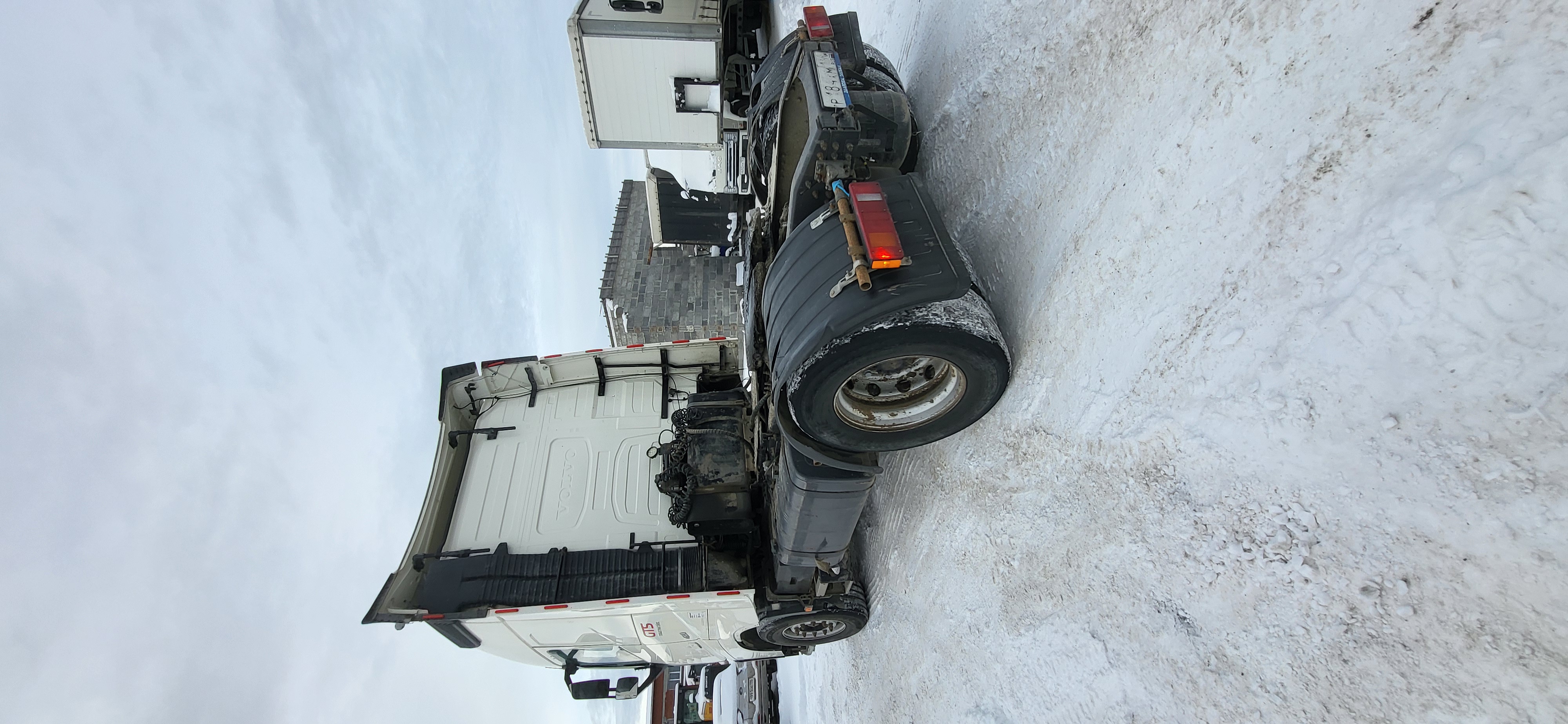 Volvo FH 4x2 Седельный тягач 2017 г. - фото 11