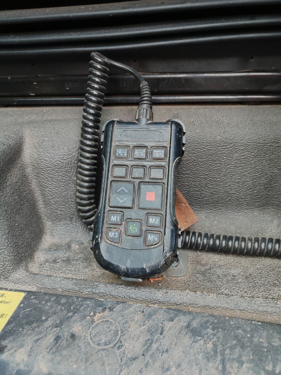 SITRAK C7H 4x2 Седельный тягач 2023 г. - фото 11