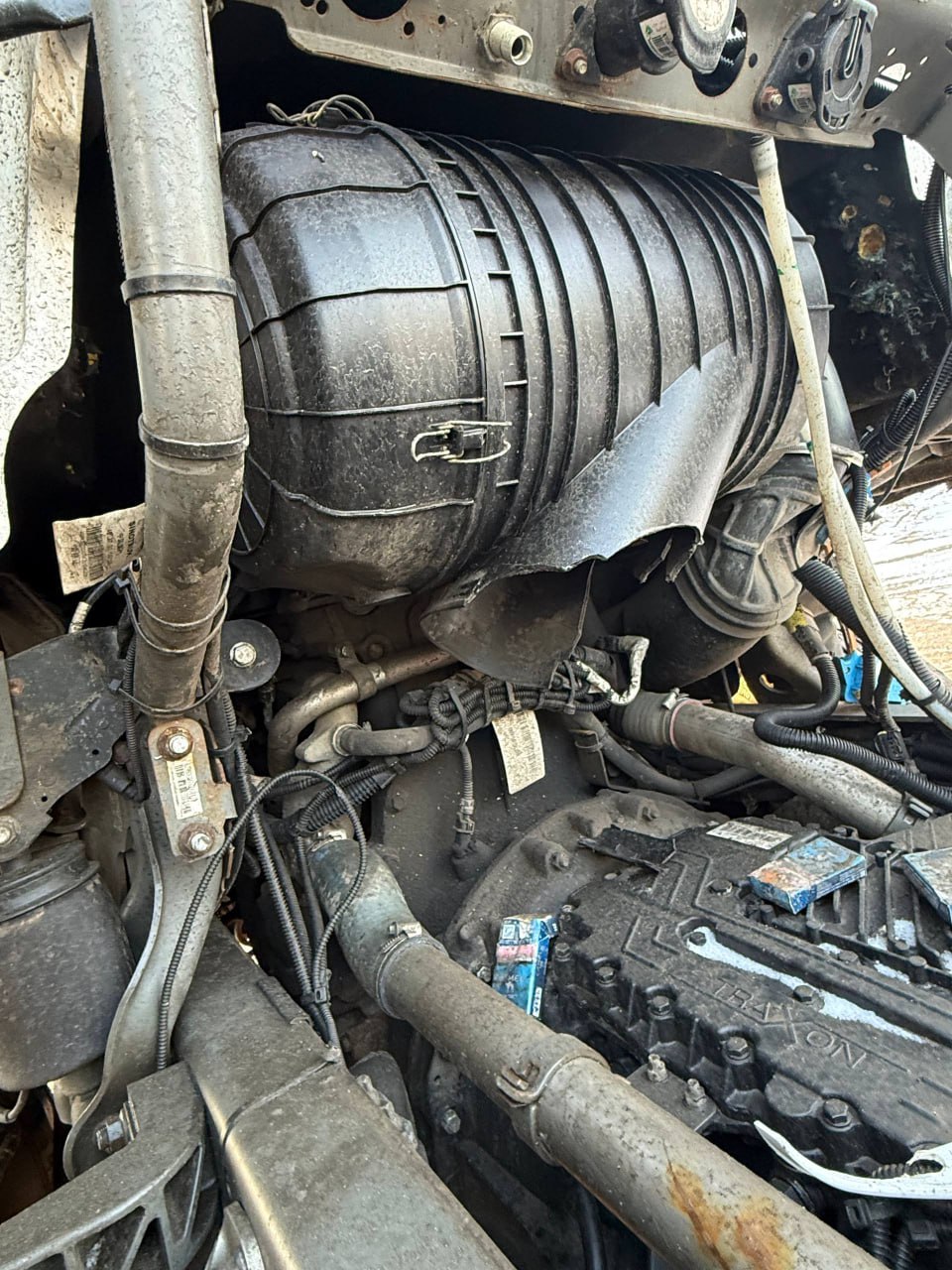 SITRAK C7H 4x2 Седельный тягач 2023 г. - фото 16