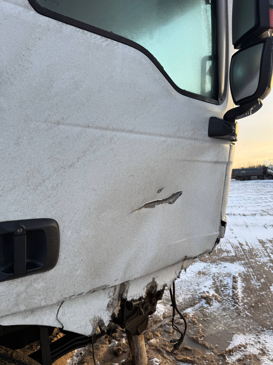 SITRAK C7H 4x2 Седельный тягач 2023 г. - фото 18