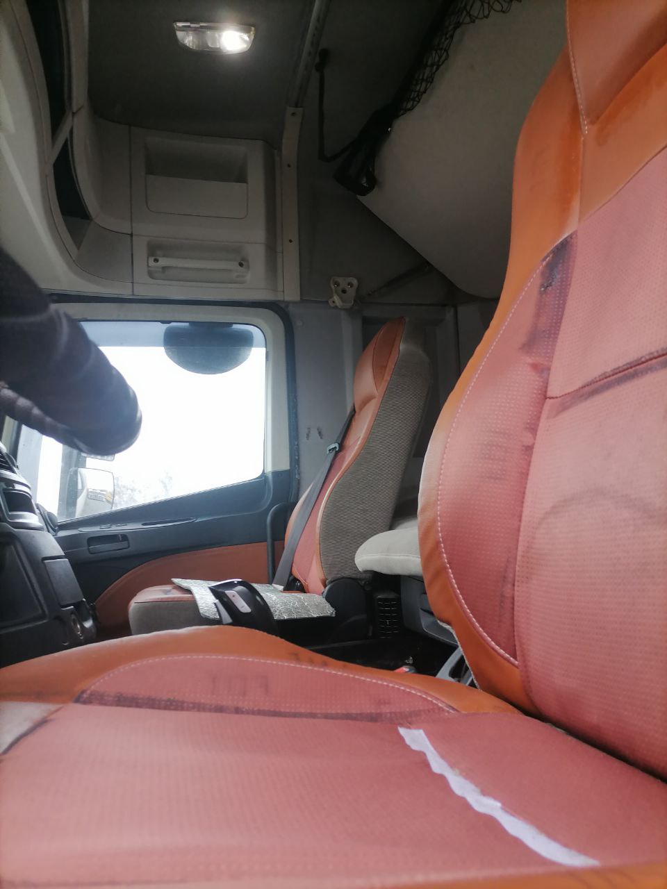 Foton AUMAN 4x2 Седельный тягач 2023 г. - фото 8