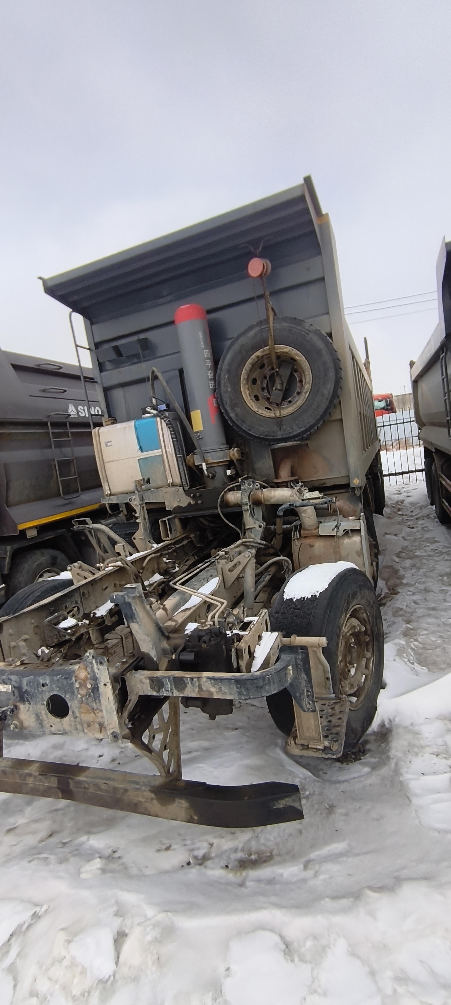 FAW J6 8x4 Самосвал 2023 г. - фото 3