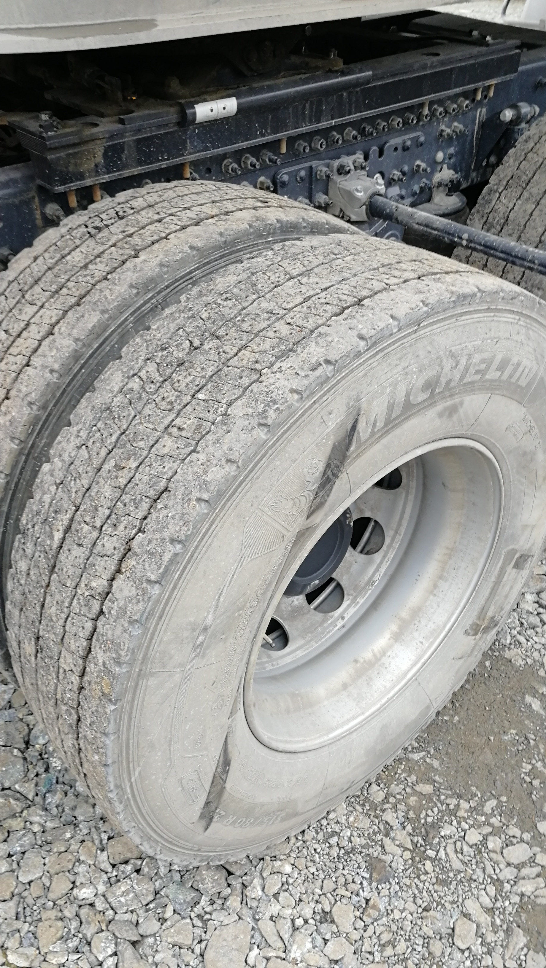 Volvo FH 6x4 Седельный тягач 2023 г. - фото 11