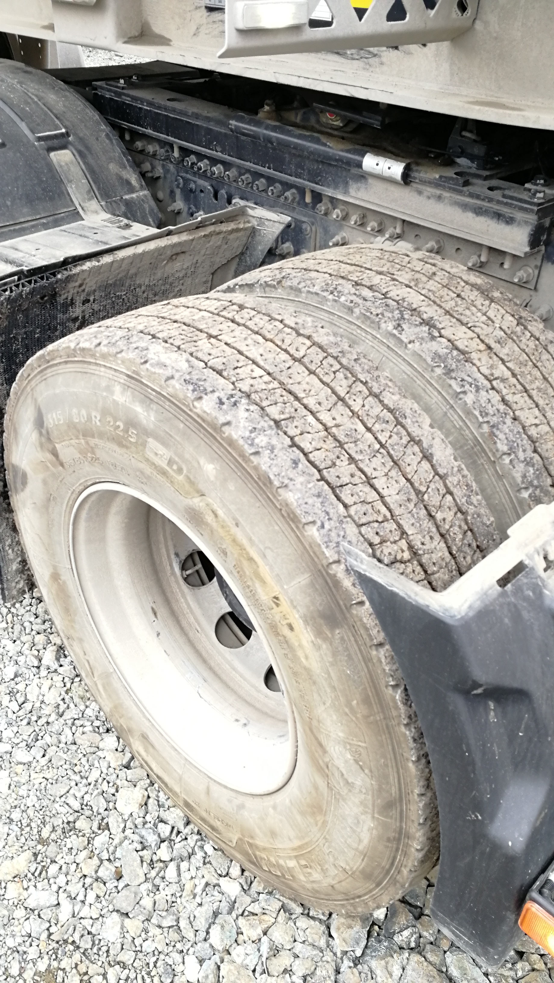 Volvo FH 6x4 Седельный тягач 2023 г. - фото 12