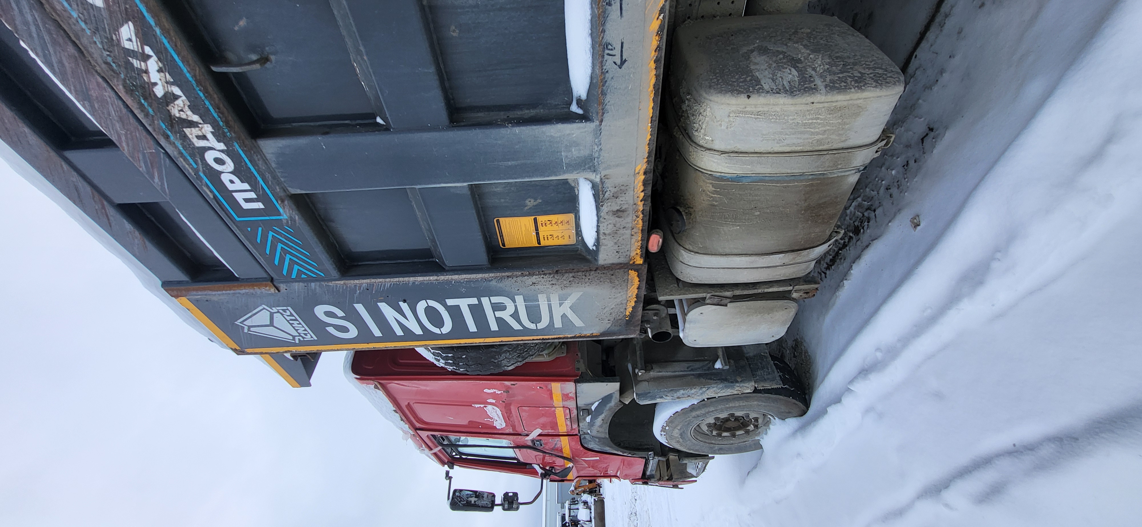 Howo ZZ* 6x4 Самосвал 2023 г. - фото 7