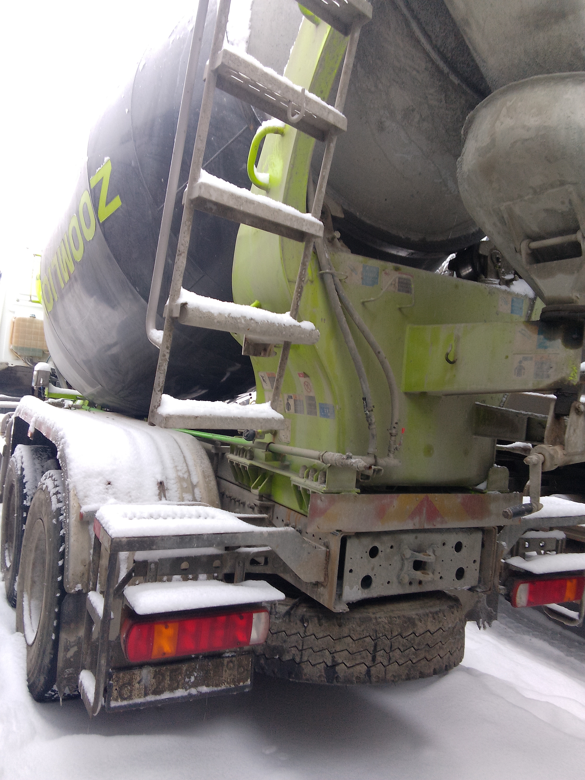 Howo ZZ* 6x4 Автобетоносмеситель 2022 г. - фото 5