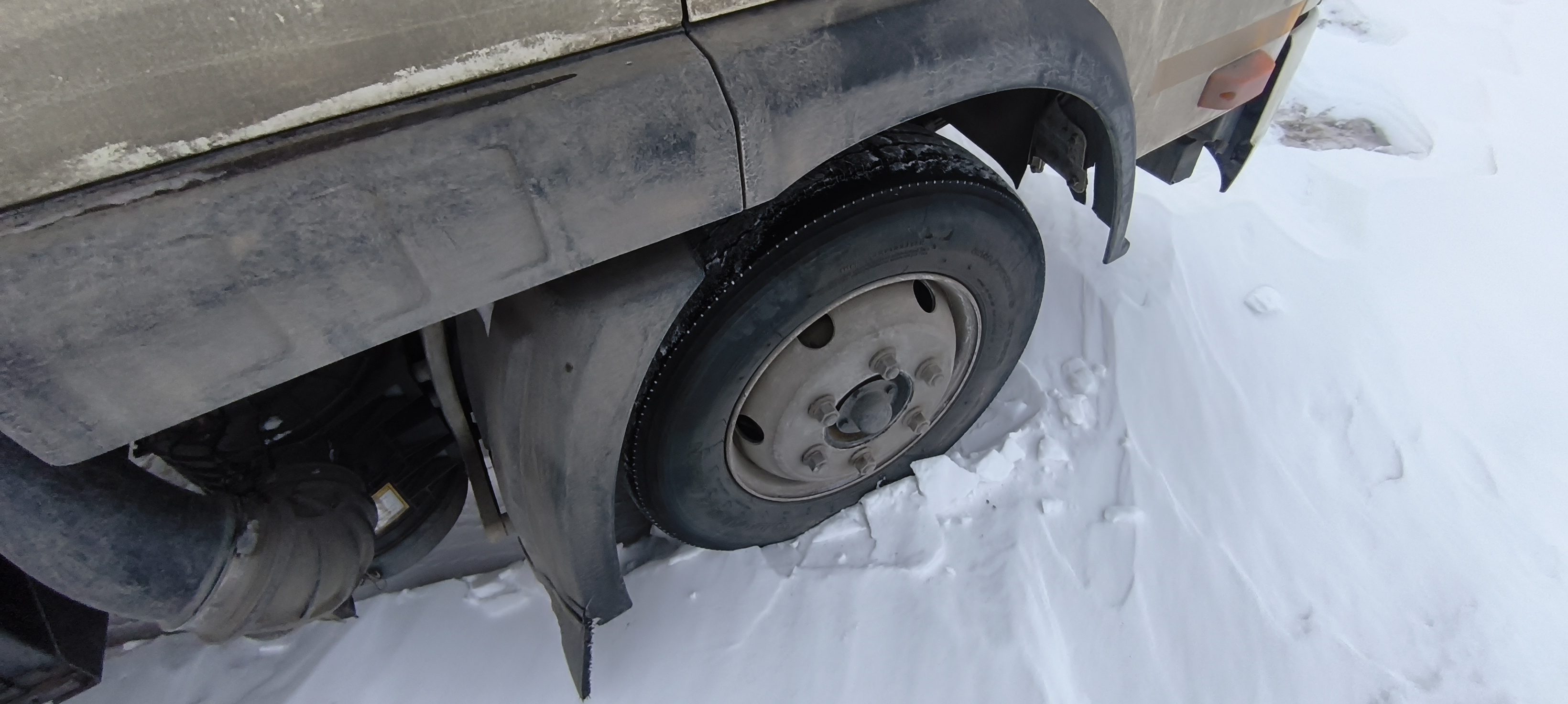 FAW Tiger V 4x2 Бортовой с КМУ 2023 г. - фото 11