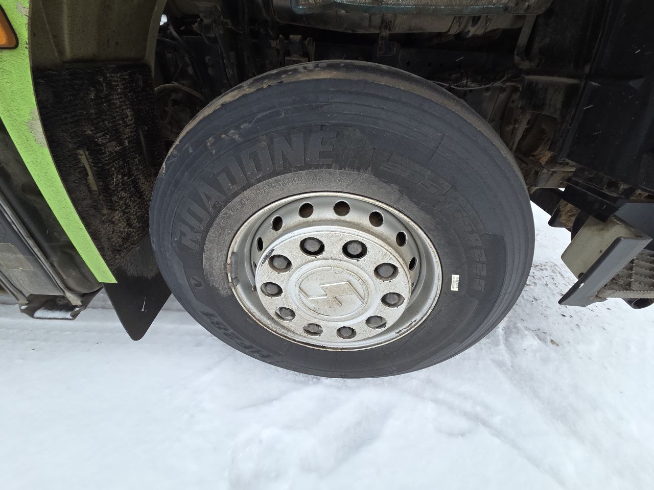 Shacman (Shaanxi) SX* 6x4 Седельный тягач 2022 г. - фото 9