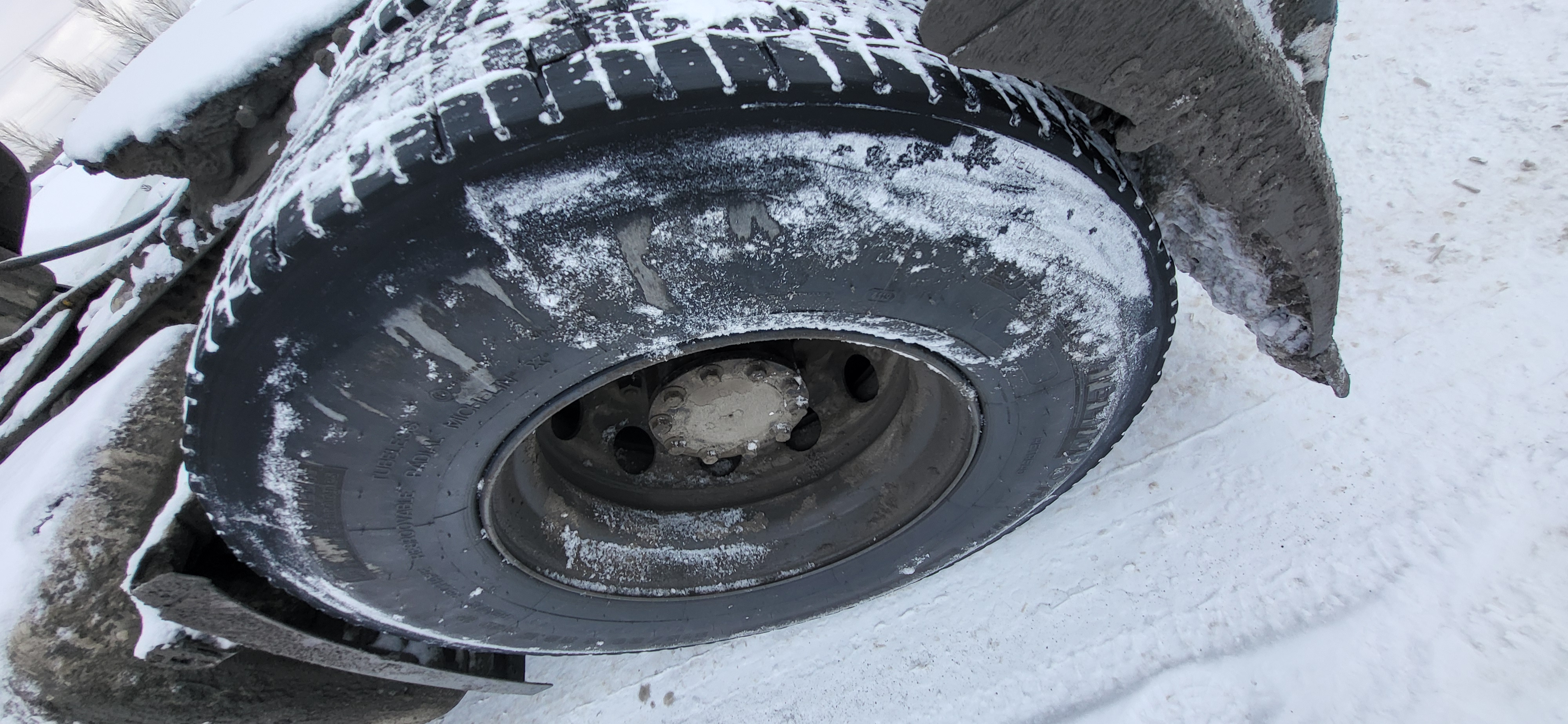 FAW J7 4x2 Седельный тягач 2023 г. - фото 20