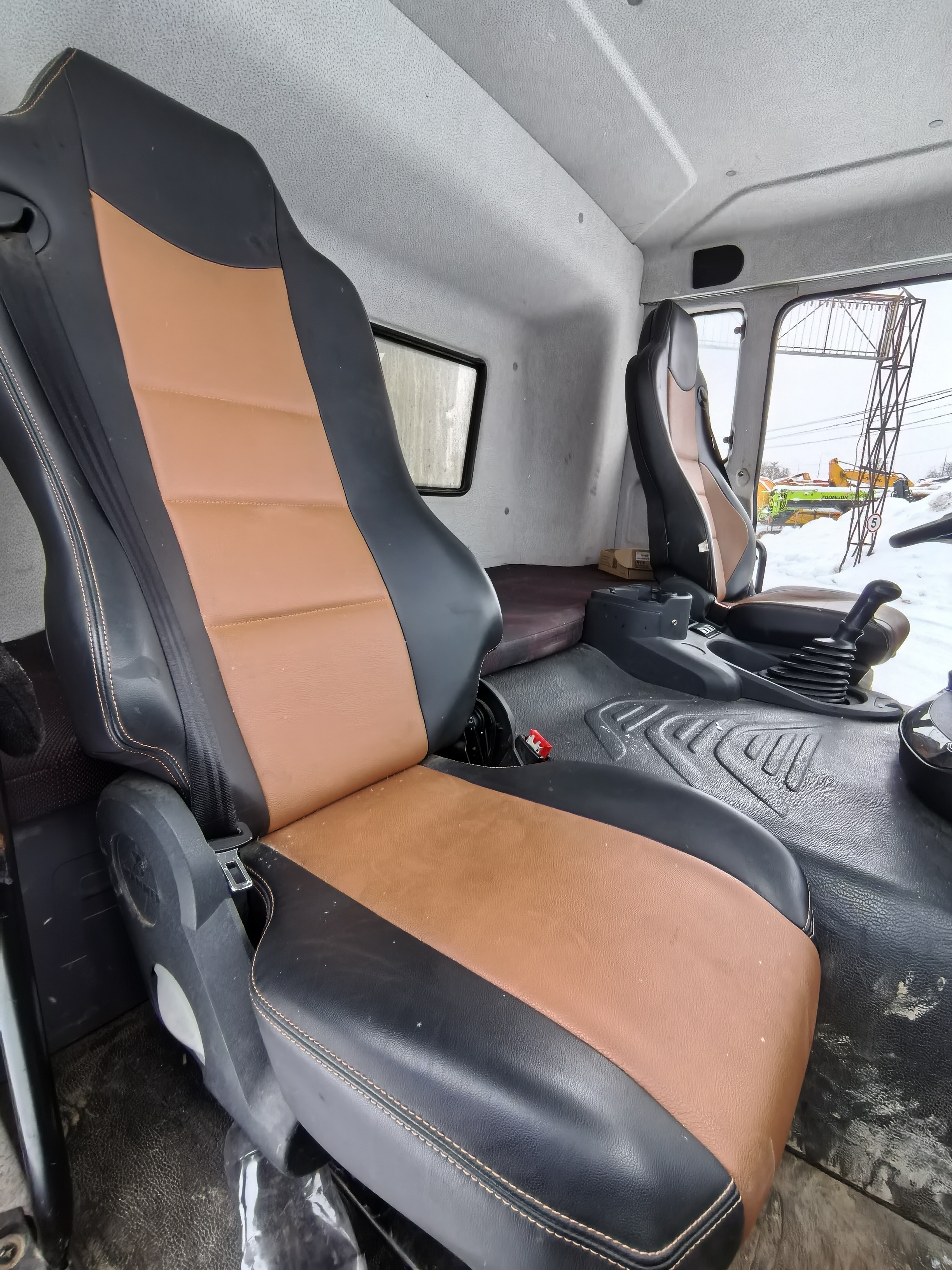 FAW J6 6x4 Самосвал 2023 г. - фото 13