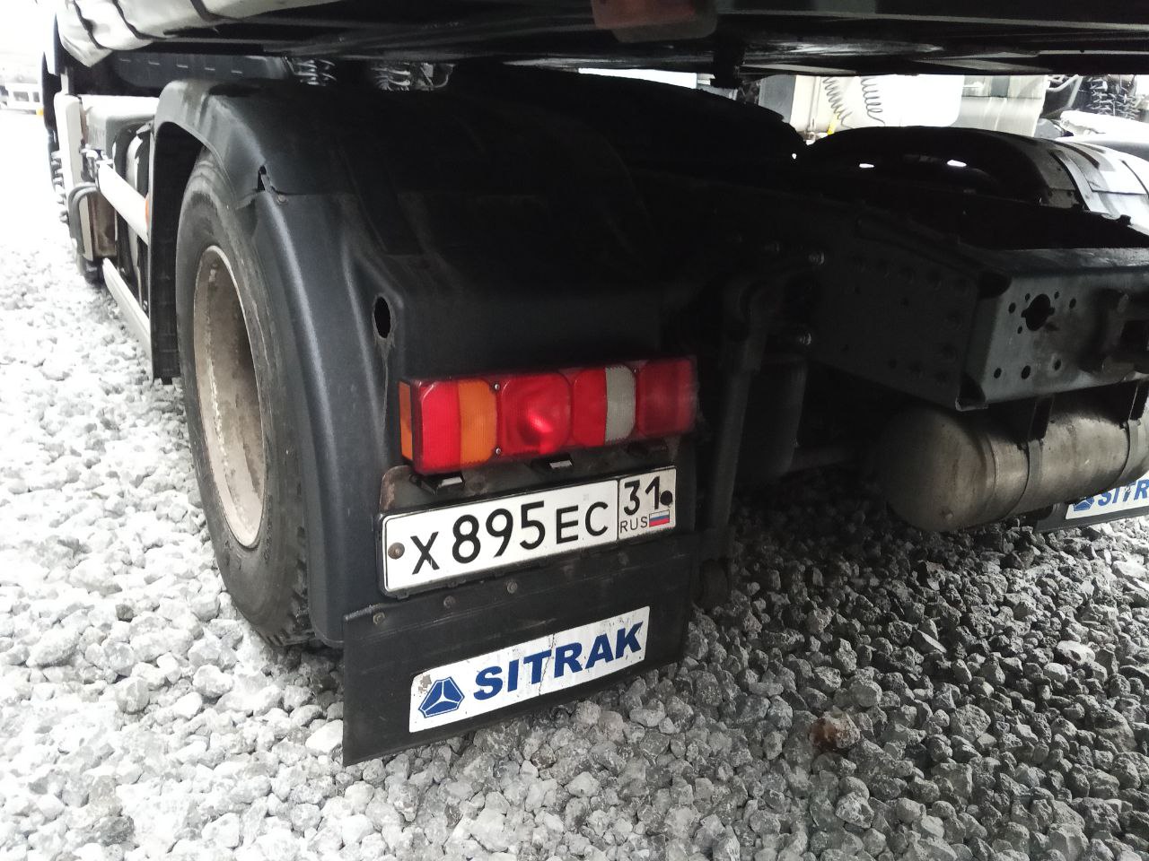 SITRAK C7H 4x2 Седельный тягач 2023 г. - фото 17