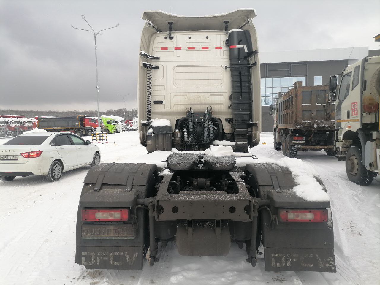 DongFeng GX 4x2 Седельный тягач 2023 г. - фото 6