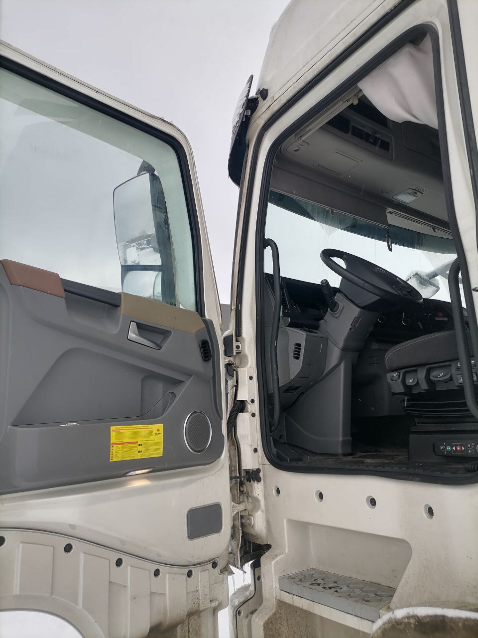 DongFeng GX 4x2 Седельный тягач 2023 г. - фото 7