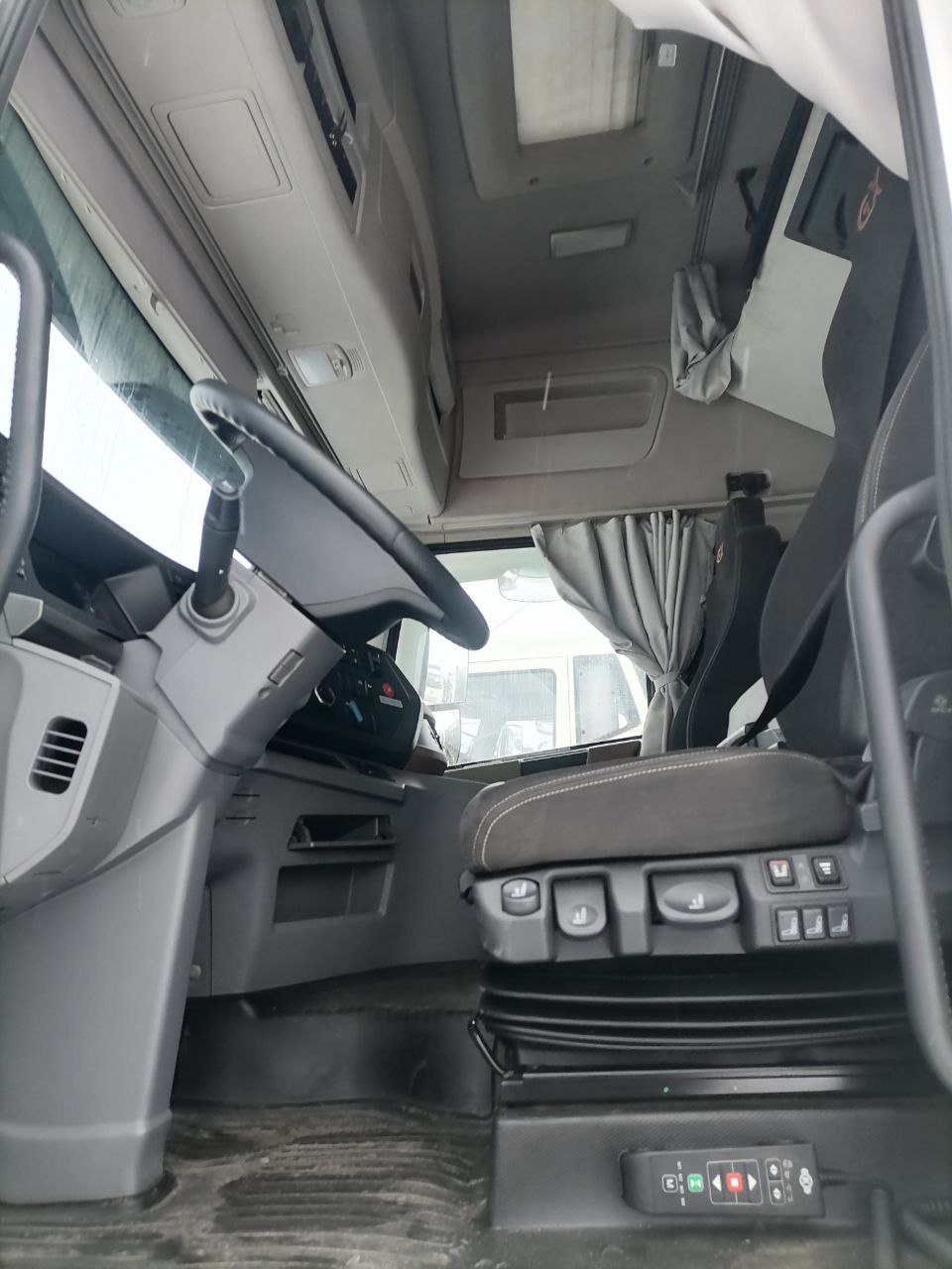 DongFeng GX 4x2 Седельный тягач 2023 г. - фото 10