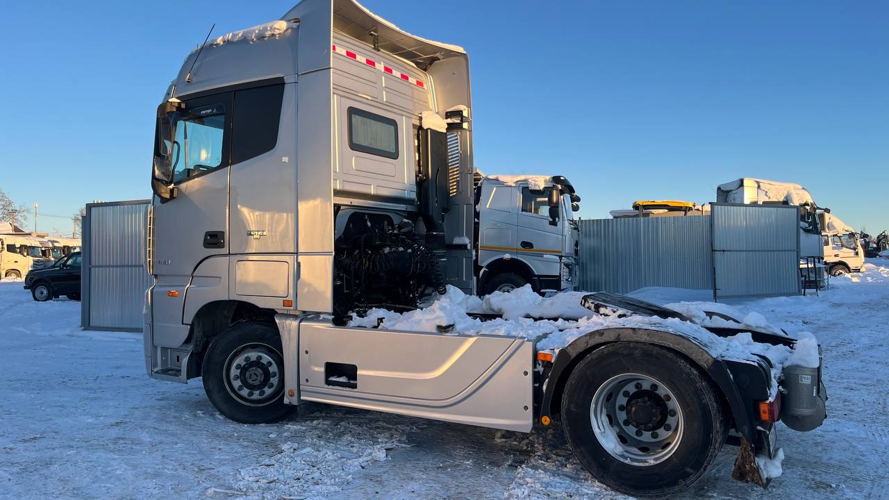 Foton AUMAN 4x2 Седельный тягач 2023 г. - фото 2