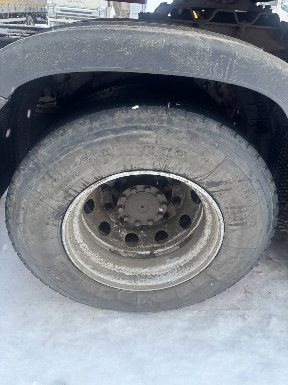 SITRAK C7H 6x2 Седельный тягач 2023 г. - фото 10