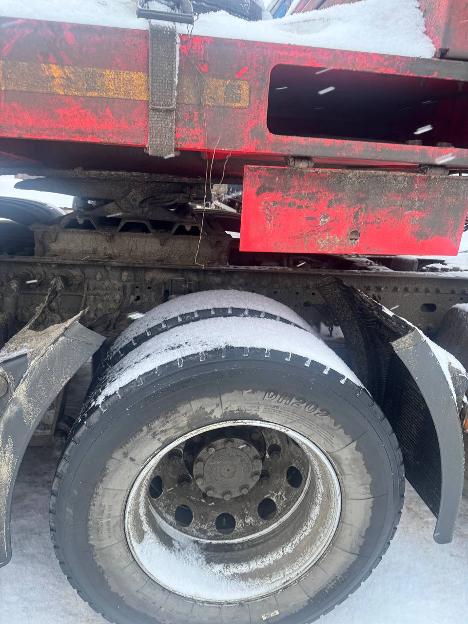 SITRAK C7H 6x2 Седельный тягач 2023 г. - фото 15