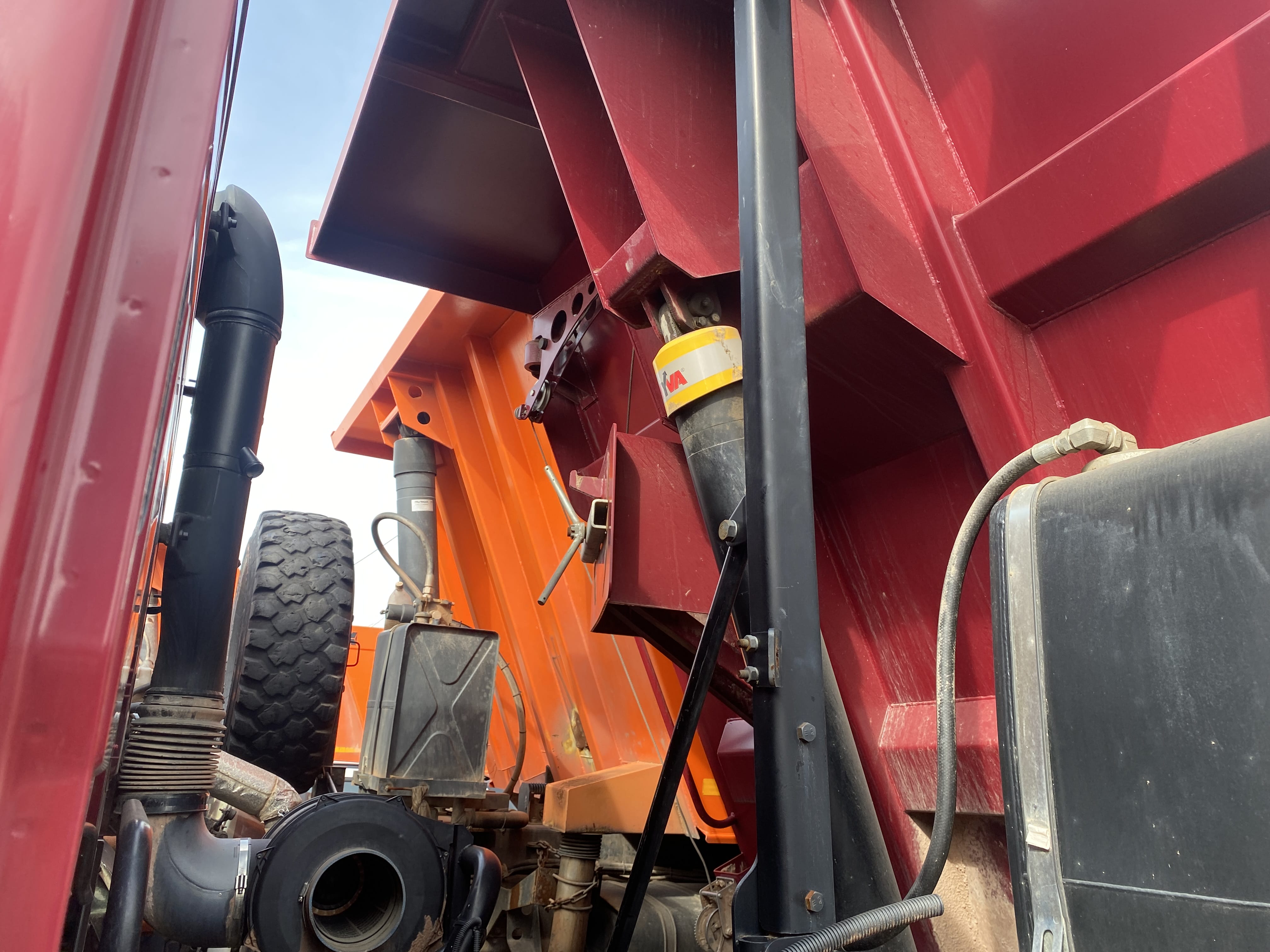 КамАЗ 6580 6x4 Самосвал 2021 г. - фото 7