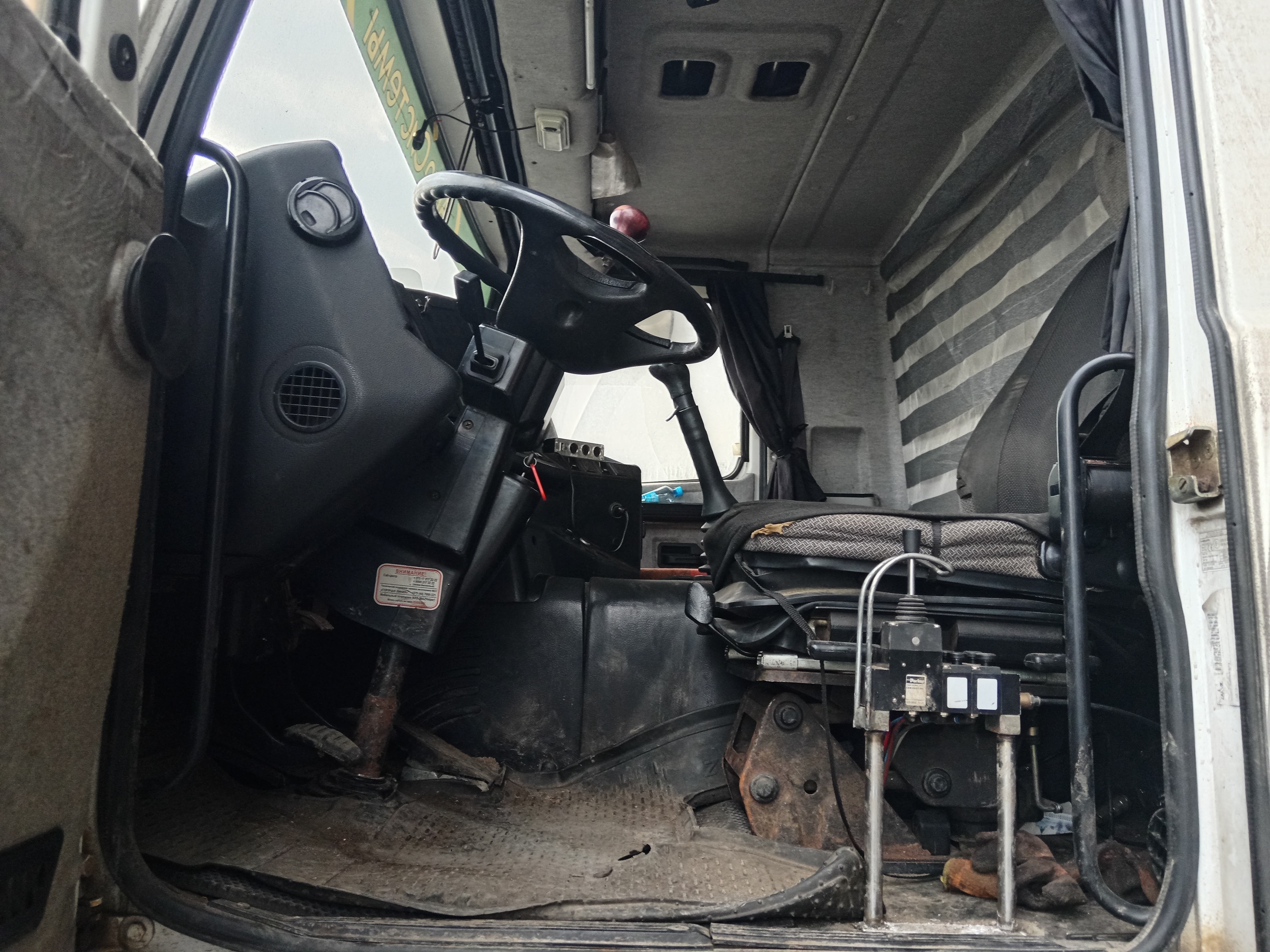 АвтоСистемы АС-26М  на шасси МАЗ 6516С9 8x4 Мультилифт 2019 г. - фото 12