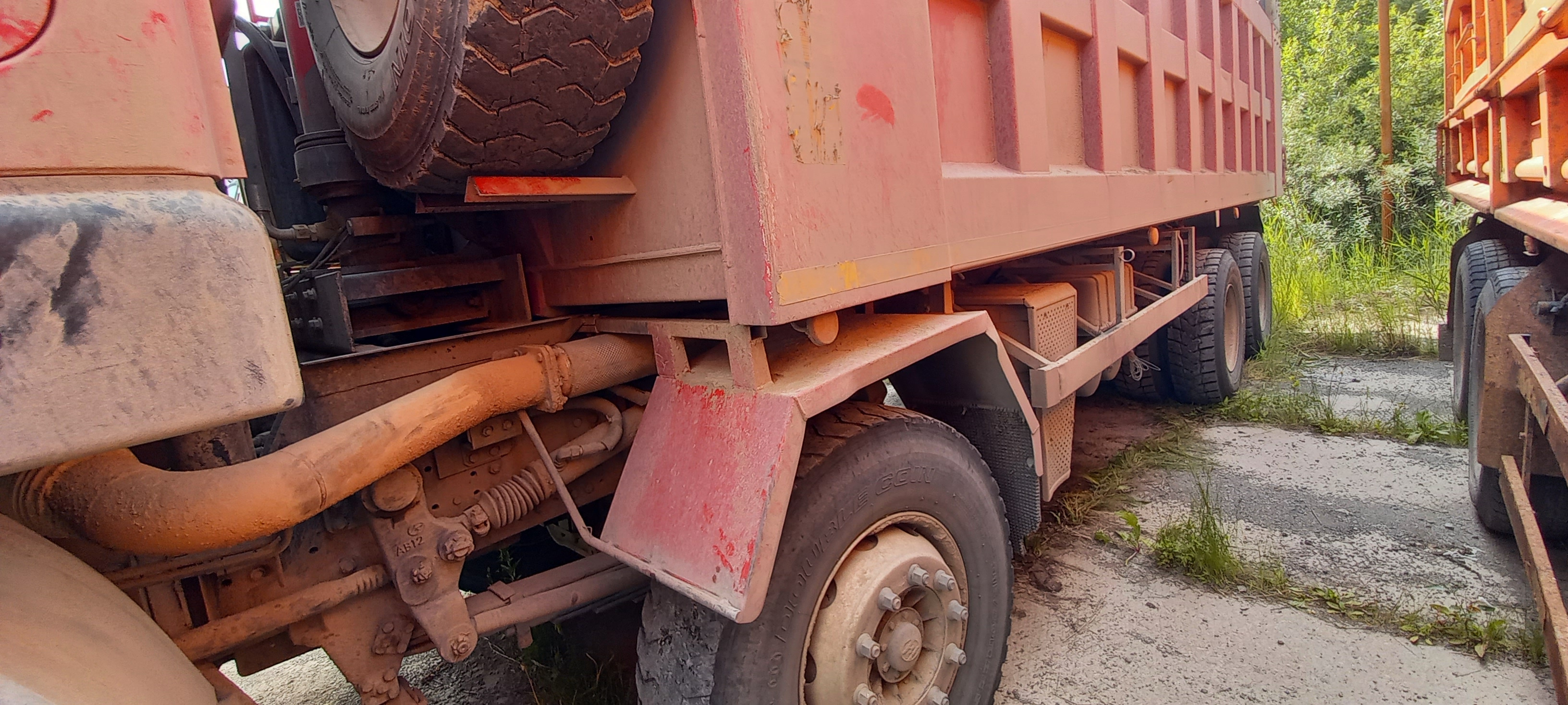 HONGYAN 908 8x4 Самосвал 2022 г.