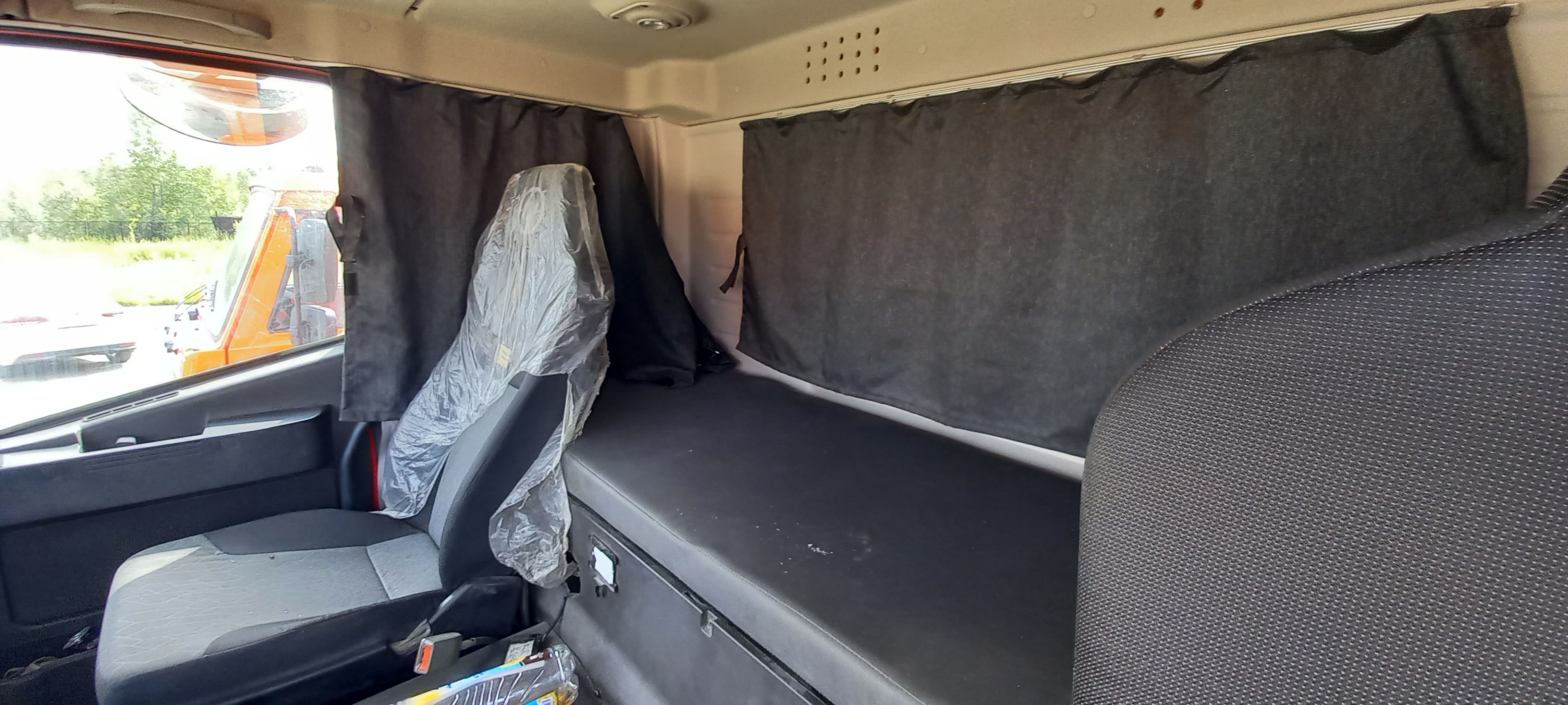 HONGYAN 908 8x4 Самосвал 2022 г. - фото 12